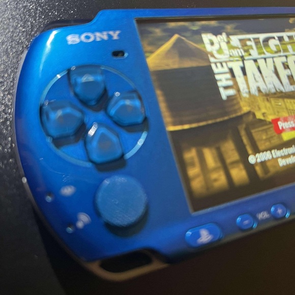 Sony PSP - Picture 5 of 11